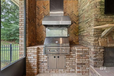 Luxury Living on the Golf Course! Experience timeless elegance - photo 22