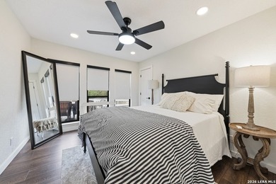 Completely reimagined waterfront retreat in the peaceful Glen - photo 22
