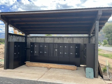 Monique Flora, The Wells Group of Durango, LLC, C: , monique,  :