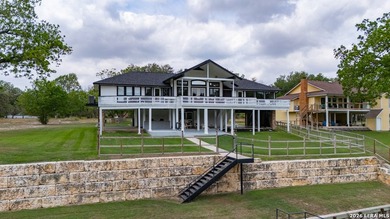 Completely reimagined waterfront retreat in the peaceful Glen - photo 38