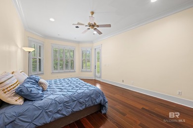 Luxury Living on the Golf Course! Experience timeless elegance - photo 46