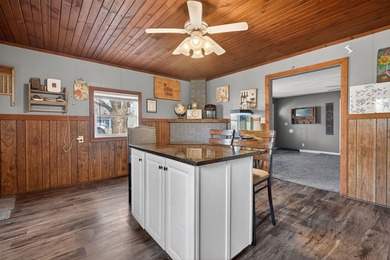 Welcome to this Cute and Quaint updated 3 bedroom ranch style - photo 4