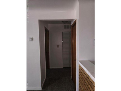 8 unit apartment building, 2 separate buildings with 4 (one) - photo 15