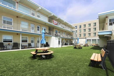 BEACHFRONT CONDO!! VACANT & NEWLY RENOVATED! Don't miss this - photo 19