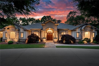 (private lake, pond, creek) Home For Sale in Clarkesville Georgia