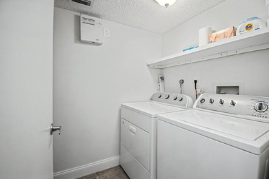 Renovated with timeless style, this beautifully appointed 2 - photo 27