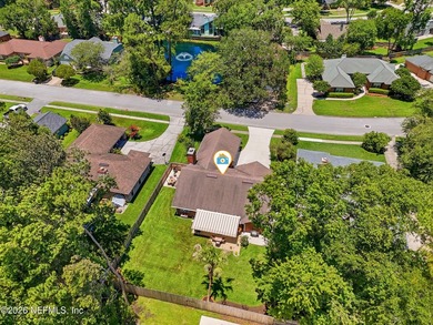 Step into a beautifully maintained home featuring soaring - photo 32