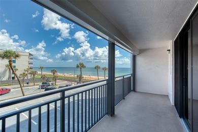 ON THE SAND at the luxurious Gemini condominium in the heart of - photo 42