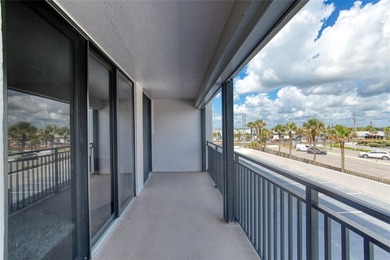 ON THE SAND at the luxurious Gemini condominium in the heart of - photo 44