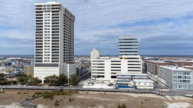 BEACHFRONT CONDO!! VACANT & NEWLY RENOVATED! Don't miss this - photo 45
