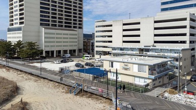 BEACHFRONT CONDO!! VACANT & NEWLY RENOVATED! Don't miss this - photo 50