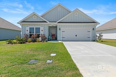 NOW ONLY $429,900!! Price Improvement on Pristine Home in Gulf - photo 1