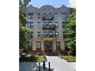 Prime investment opportunity in a highly desirable Brooklyn - photo 1