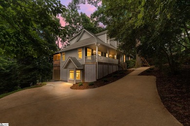 DEEP WATER is the defining advantage at 1002 Whitfield Point - photo 1