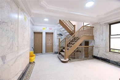 Prime investment opportunity in a highly desirable Brooklyn - photo 4
