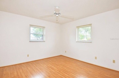 Virtually Staged. Desirable South Venice Home! This thoughtful 3 - photo 9