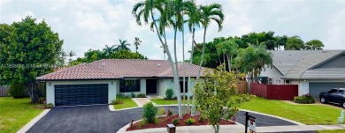 Lake Home For Sale in Plantation, Florida
