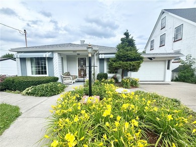 Additional listing photo 2