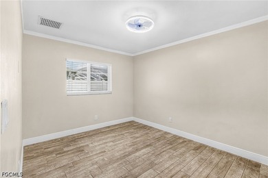 Waterfront - Pool Home with huge screen lanai - Fully updated - - photo 23