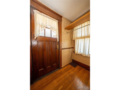 Welcome to 49 Edgewood Ave! Great opportunity to buy this - photo 4