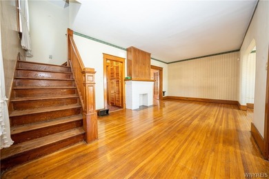 Welcome to 49 Edgewood Ave! Great opportunity to buy this - photo 5