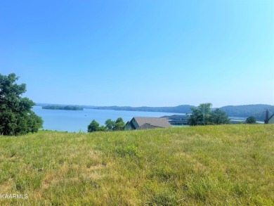 Tellico Lake Lot For Sale in Lenoir City Tennessee