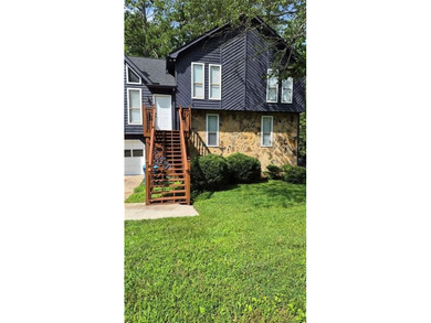Additional listing photo 1