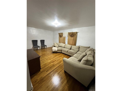 Two-Family Home for Sale in Highly Desirable Throggs Neck - photo 9
