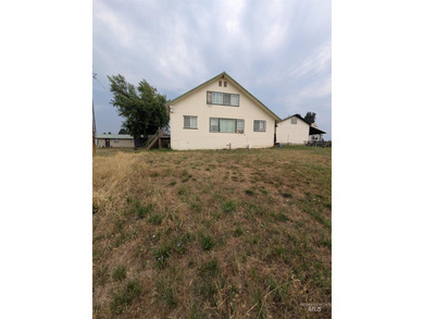 Additional listing photo 1