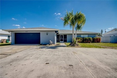 Here it is!! Exceptional Pool Home in Highly Desirable SE Cape - photo 1