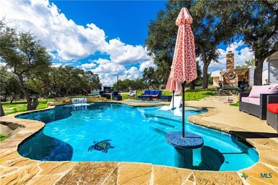 Canyon Lake Home For Sale in Canyon Lake Texas