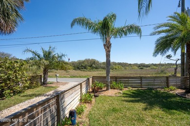 Welcome to this beautifully updated 2 bedroom, 2 bathroom - photo 11
