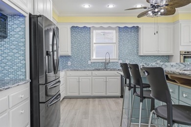 Oceanfront, five-bedroom, six-bathroom, fully remodeled raised - photo 18