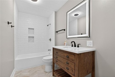 Welcome to this beautifully restored country estate embodies - photo 22