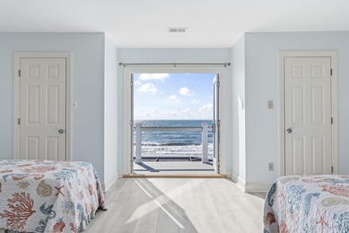 Oceanfront, five-bedroom, six-bathroom, fully remodeled raised - photo 30