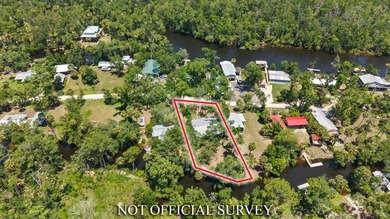 **BEST PRICED DEEP-WATER HOME IN STEINHATCHEE** Escape to the - photo 32