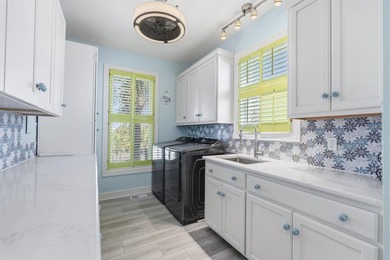 Oceanfront, five-bedroom, six-bathroom, fully remodeled raised - photo 33