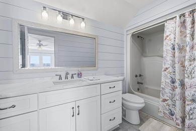 Oceanfront, five-bedroom, six-bathroom, fully remodeled raised - photo 39