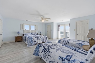 Oceanfront, five-bedroom, six-bathroom, fully remodeled raised - photo 40