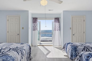 Oceanfront, five-bedroom, six-bathroom, fully remodeled raised - photo 41