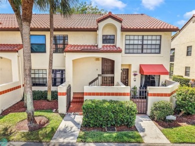 Lake Condo For Sale in Deerfield Beach, Florida