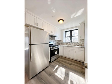 Brand New Luxury condo Dyker Height area! This 2-bedrooms - photo 8