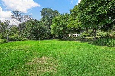 Stunning Lakefront Property on Lake Worth with a pool and a - photo 4