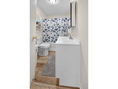 Charming and affordable 2-bedroom, 1-bath home offering 1,257 - photo 7