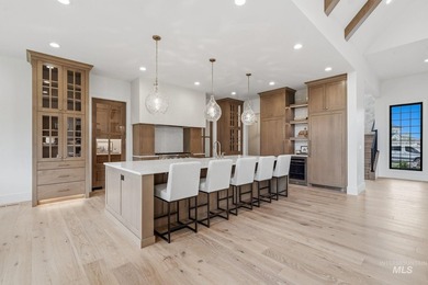 Waterfront views from one of Eagle's most extraordinary - photo 8