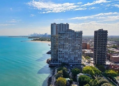 Lake Home For Sale in Chicago, Illinois