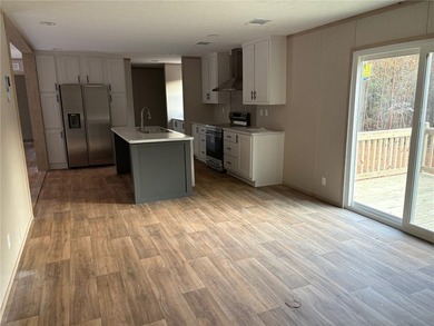 NEW MANUFACTURED HOME UP WITH PERMANATE FOUNDATION .4 BED ROOMS - photo 2