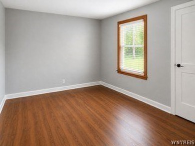 Welcome to this beautifully updated 3-bedroom, 1.5-bath home - photo 8