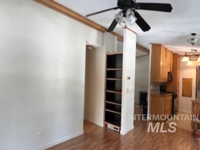 Located in beautiful Garden Valley. Home has 2 bedrooms and 2 - photo 11