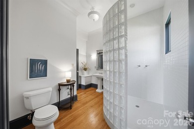 Custom-built four-story lakefront home on one of the flattest - photo 15